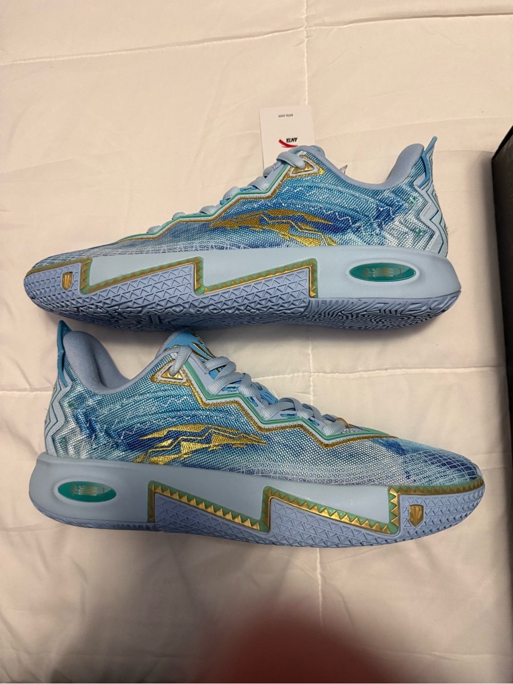 Men's ANTA Kai 2 Klay shoes Light Blue Athletic Sneakers with Gold Accents
